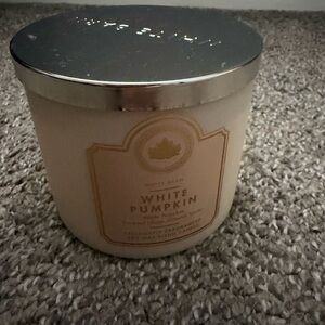 White Pumpkin Scented Candle - White (White Barn)